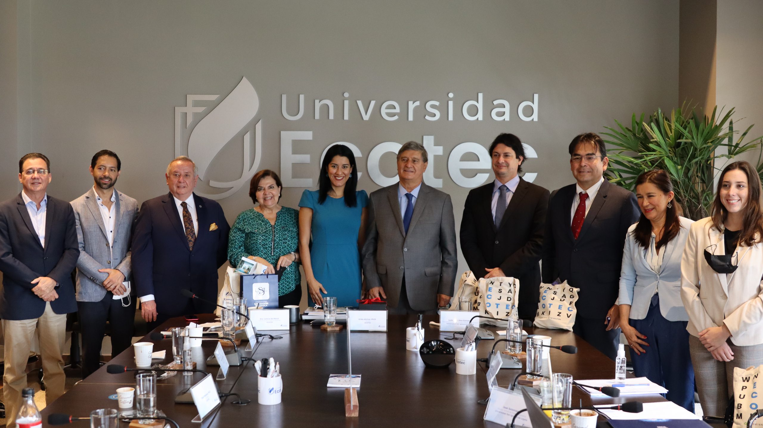 Carrera universitaria de grado y posgrado en ecuador