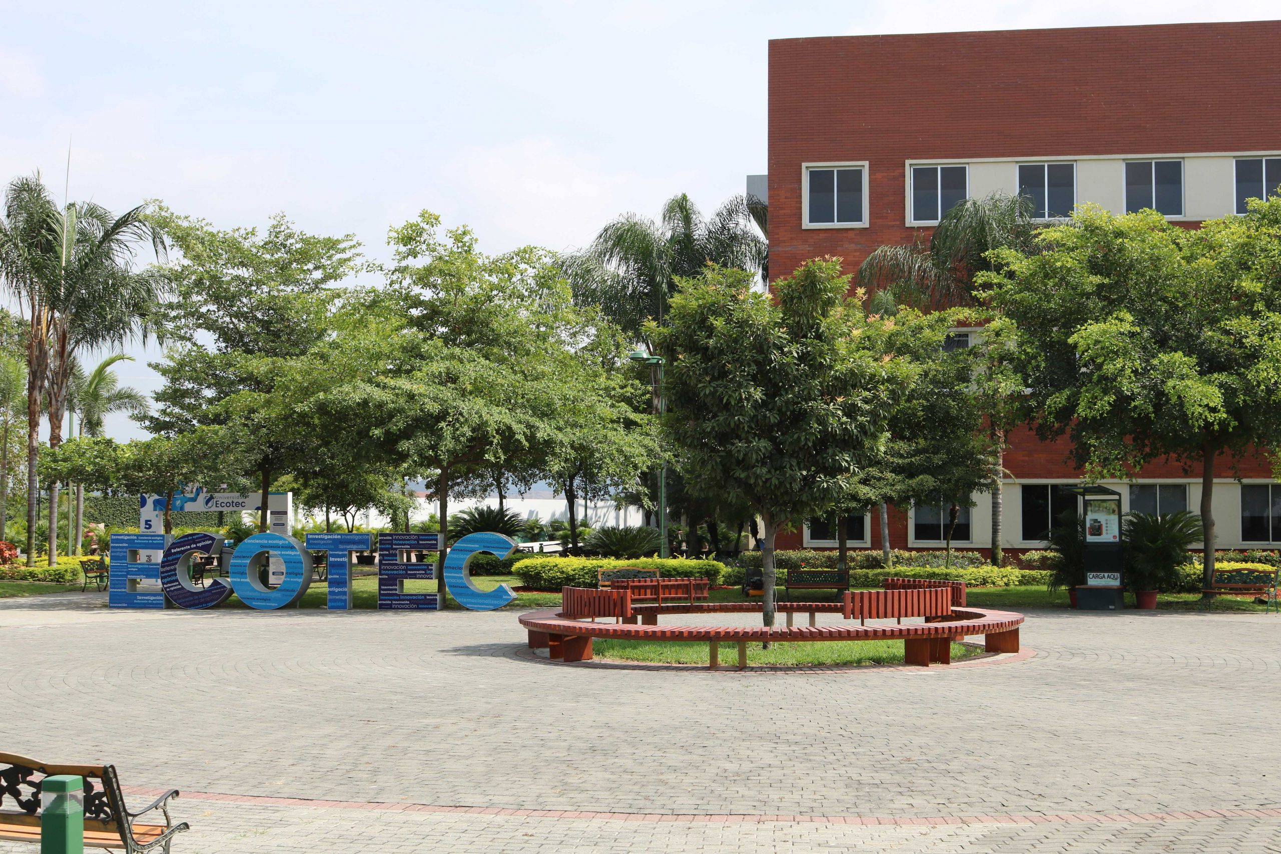 Universidad Ecológica Latinoamerica