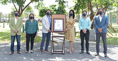 evento-huella-de-carbono-ecotec-universidad-ecuador